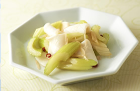 いかとセロリとしょうがの甘酢炒め